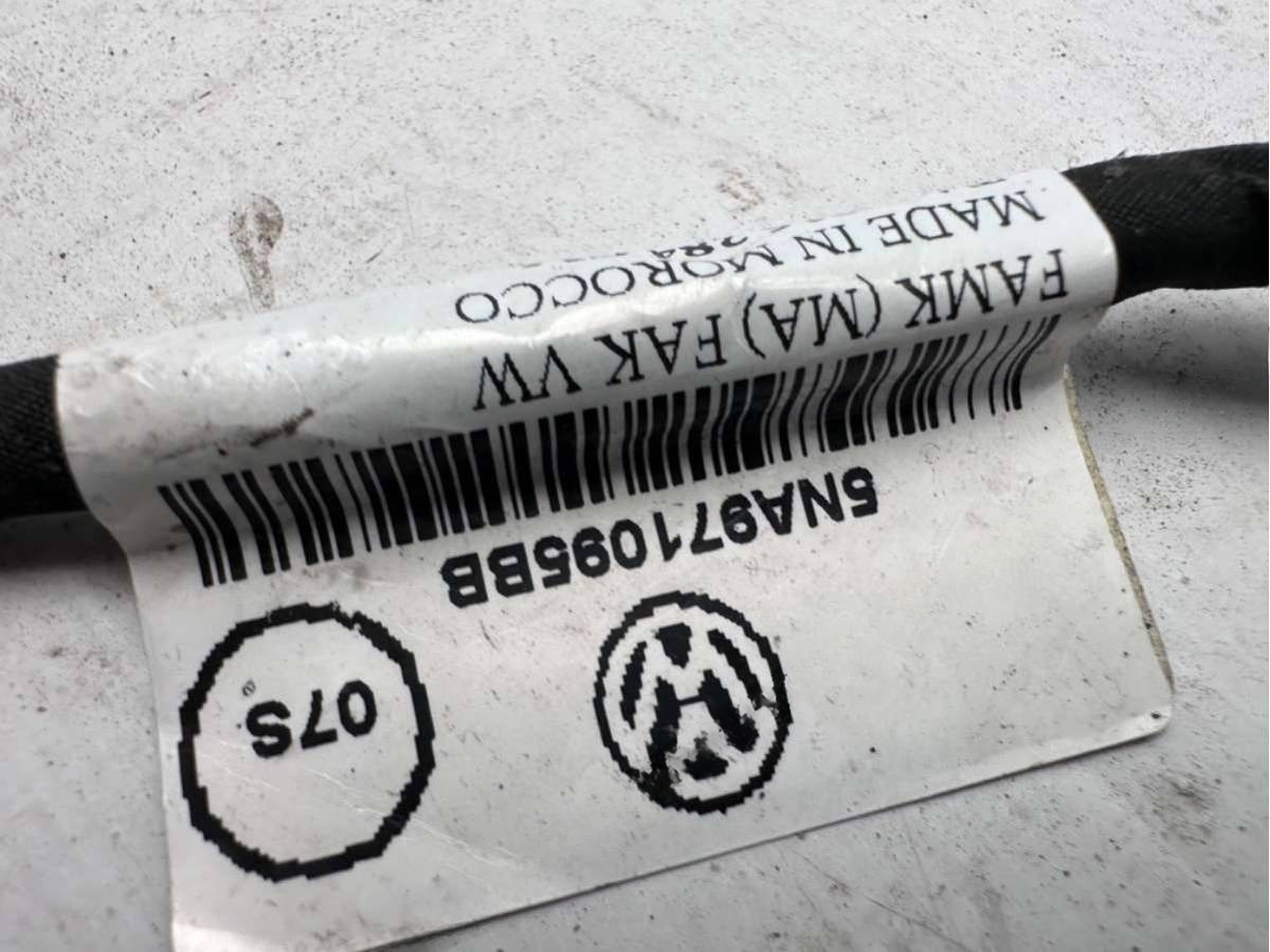 Новое Volkswagen Tiguan, 2016 г., OEM 5NA971095BB, арт. B116625, фото 6