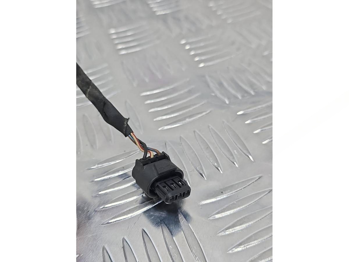 Новое Mercedes A W176, 2013 г., OEM A1765403009, арт. А050-26-10-1, фото 3