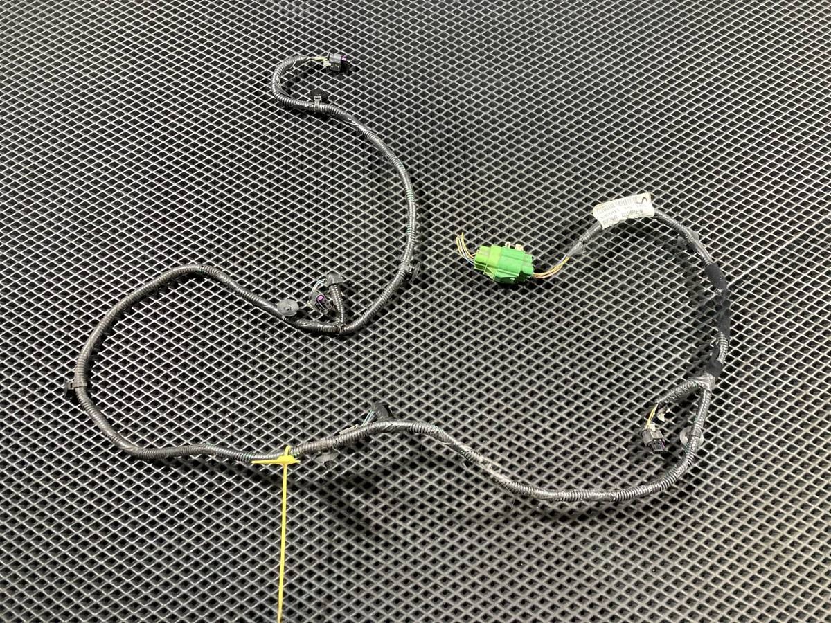 Новое Jaguar XE, 2017 г., OEM GX7315B484BE, арт. 00455726