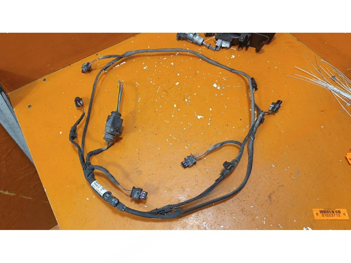 Новое Volkswagen Passat Alltrack, 2013 г., OEM 3AF971104S, арт. 01023713