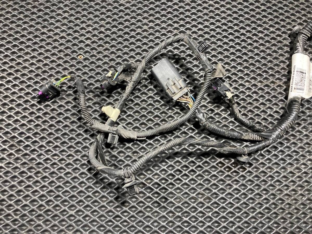 Новое Land-Rover Discovery, 2017 г., OEM HY3215B484AD, арт. 01689364, фото 7