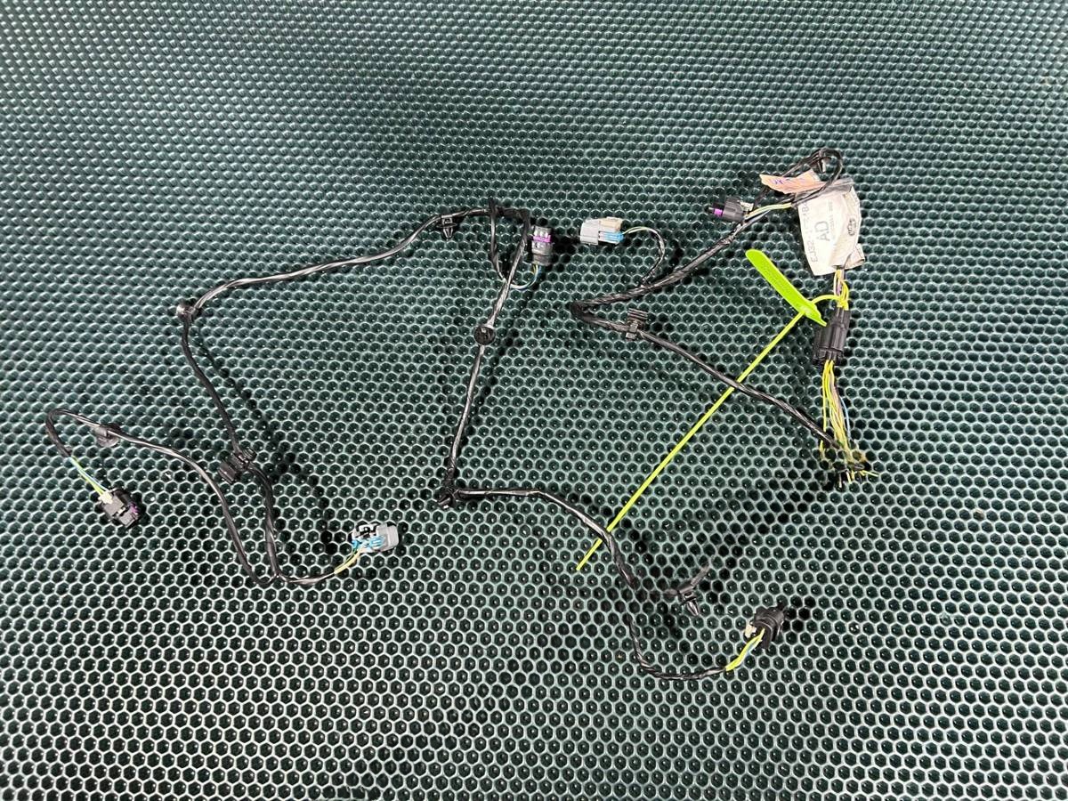 Новое Land-Rover Evoque, 2013 г., OEM EJ3215B484AD, арт. 01770953