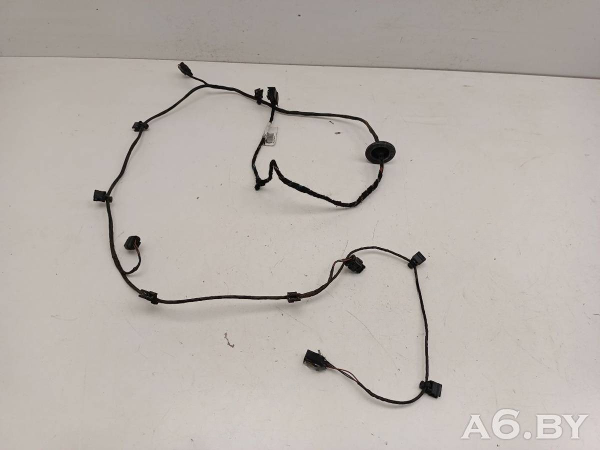 Новое Skoda Yeti, 2013 г., OEM 5L6971065, арт. 107080230