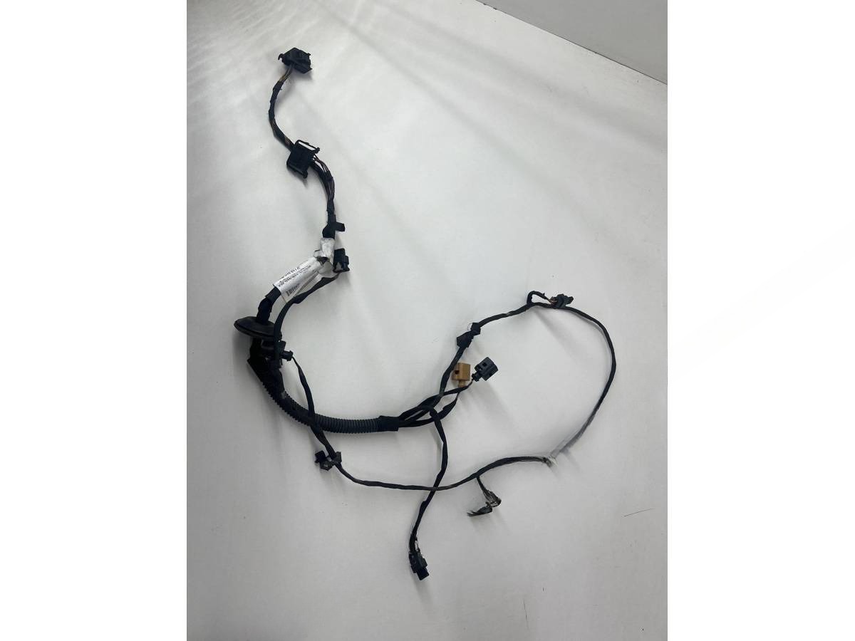 Новое Renault Trafic, 2015 г., OEM 223676818R, арт. 11157