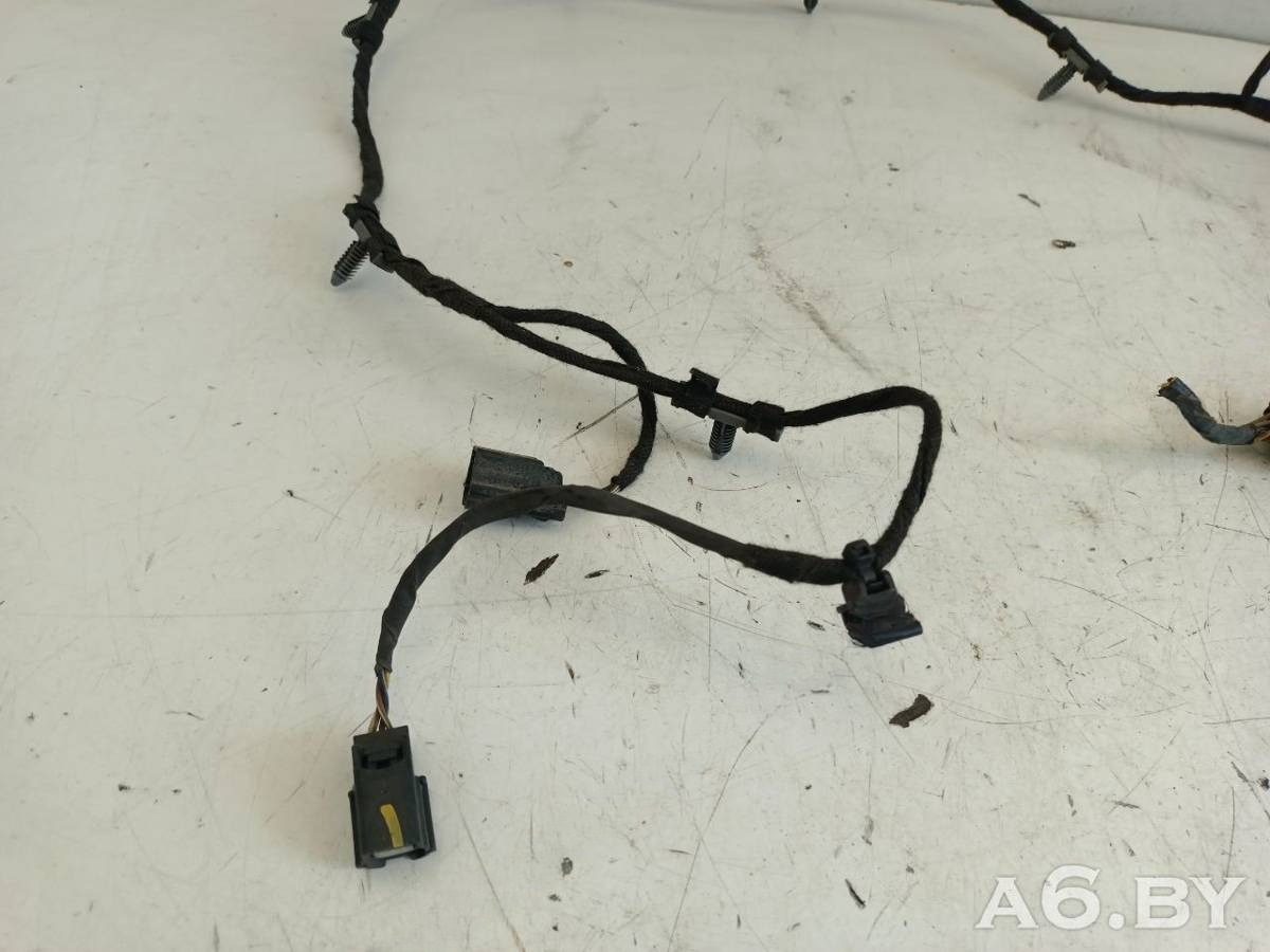 Новое Opel Zafira, 2015 г., OEM 61N5677, арт. 111594628, фото 2