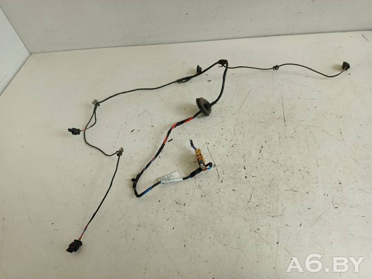 Новое Skoda Octavia A7, 2016 г., OEM 5E0971104, арт. 111595013