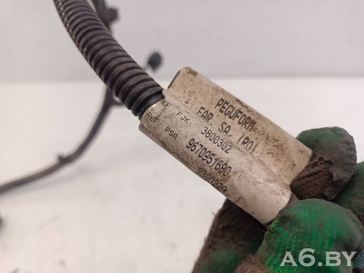 Новое Citroen C4 Picasso, 2012 г., OEM 9670951680, арт. 111601195, фото 6