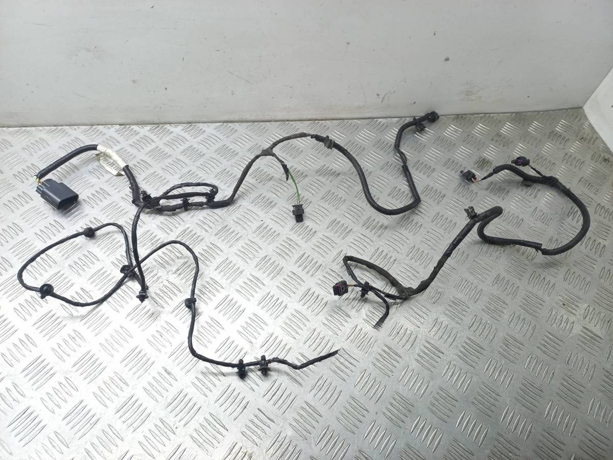 Новое Volvo XC90, 2020 г., OEM 32130265, арт. 1120644