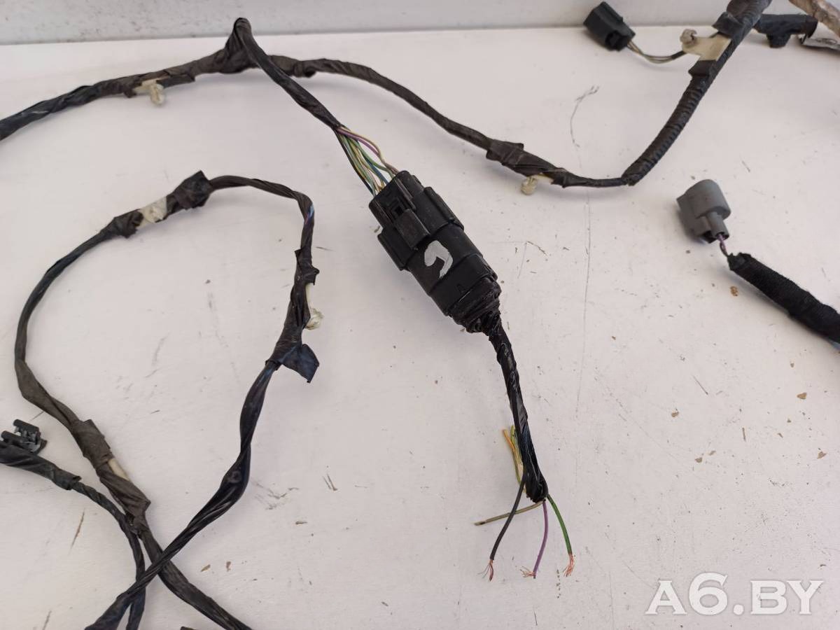 Новое Ford Mustang, 2019 г., OEM JR3T13412BC, арт. 113890388, фото 8