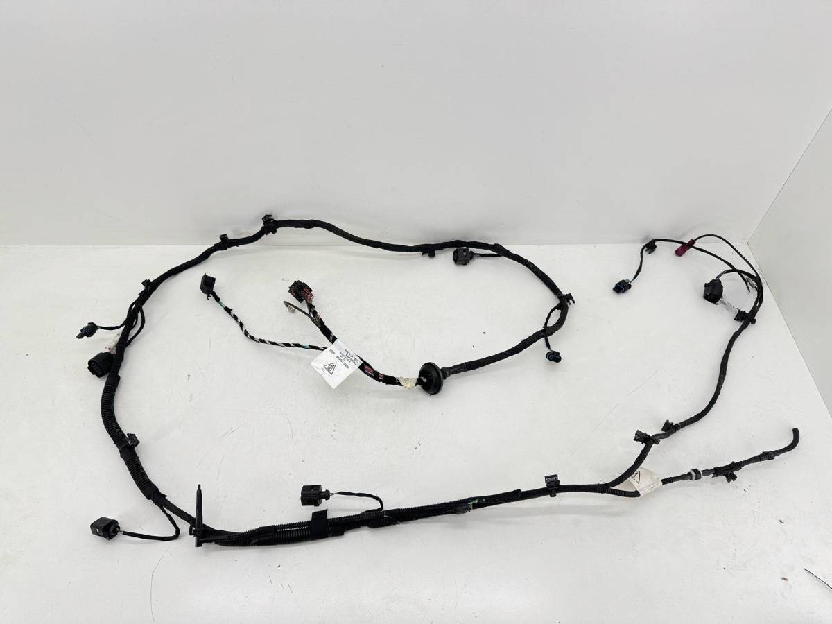 Новое Porsche Macan, 2020 г., OEM 95B971104AN, арт. 12059