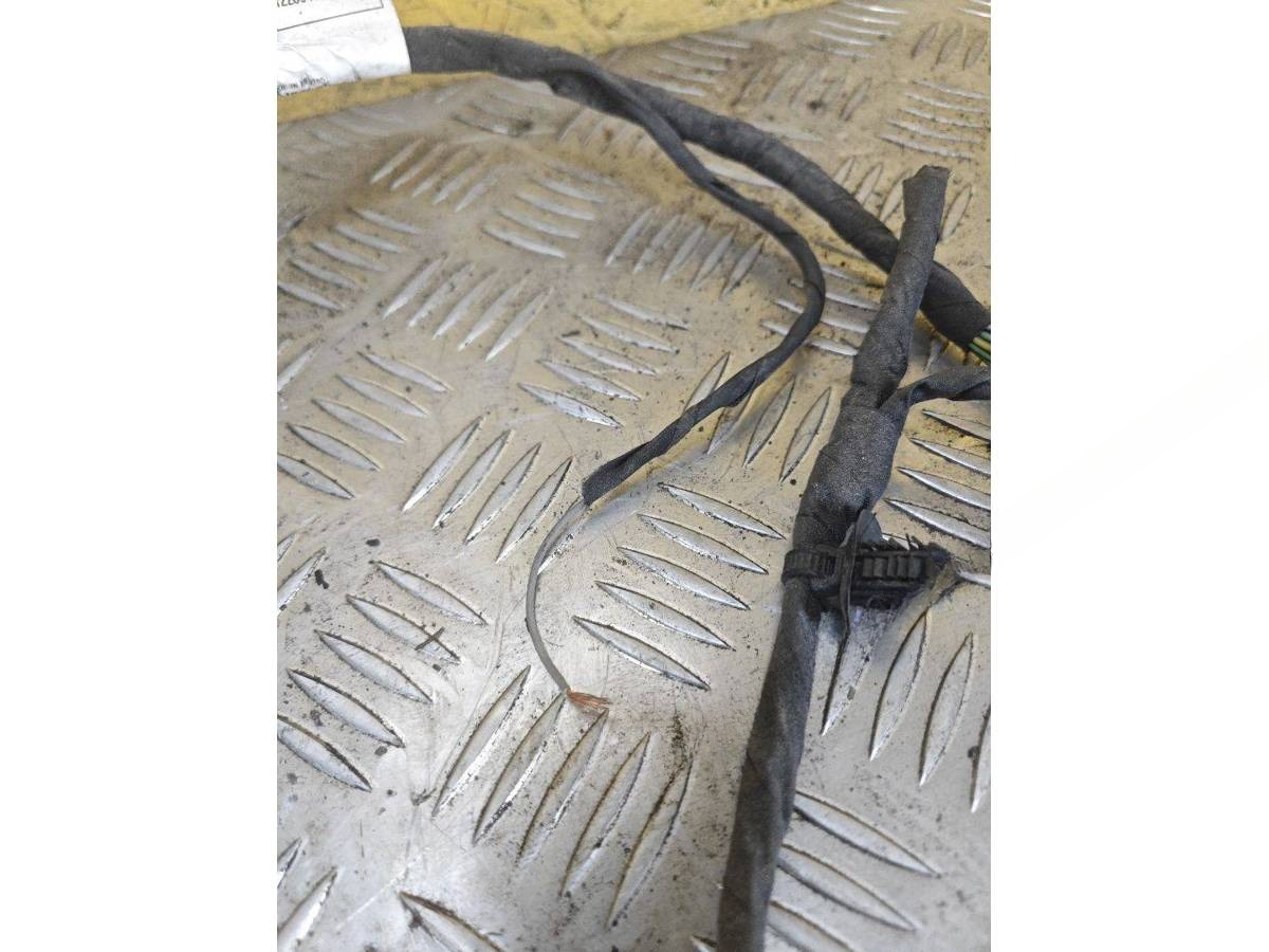Новое Cadillac XT6, 2022 г., OEM 84888420, арт. 1256-32, фото 2