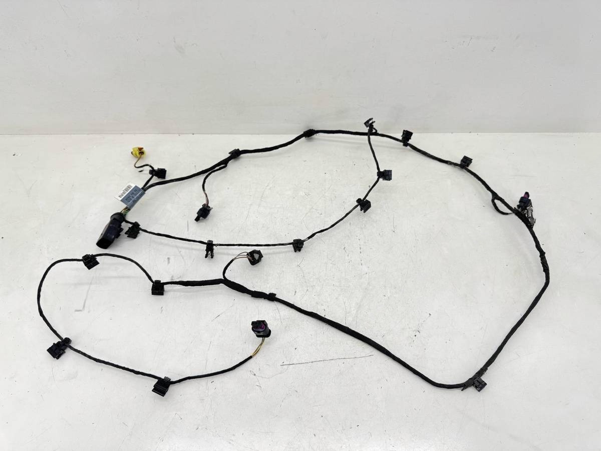 Новое Mini Clubman Q5, 2020 г., OEM 51437402904, арт. 13145