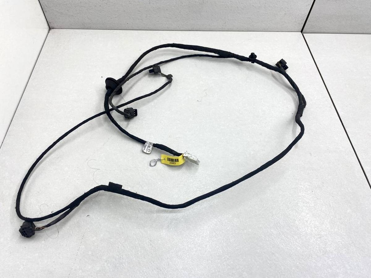 Новое Mercedes C W204, 2012 г., OEM A2075403434, арт. 20983_1