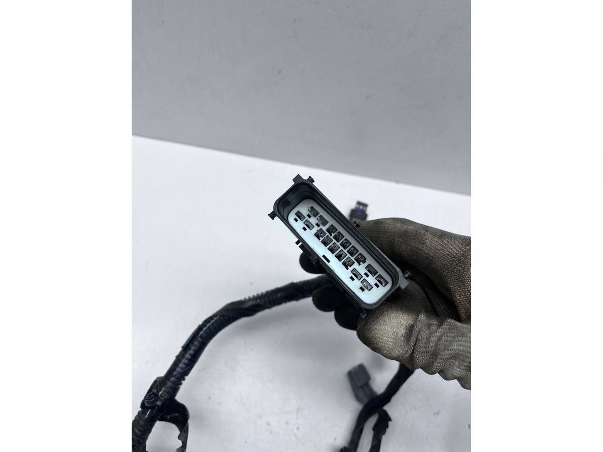 Новое Volkswagen Passat, 2016 г., OEM 3C0941751K, арт. 21773, фото 2