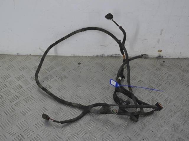 Новое Kia Carens, 2014 г., OEM 91880A4090, арт. 32590445