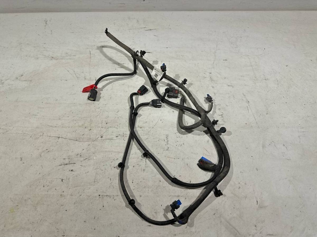 Новое Toyota C-HR, 2024 г., OEM 82154F4020, арт. 3369, фото 3
