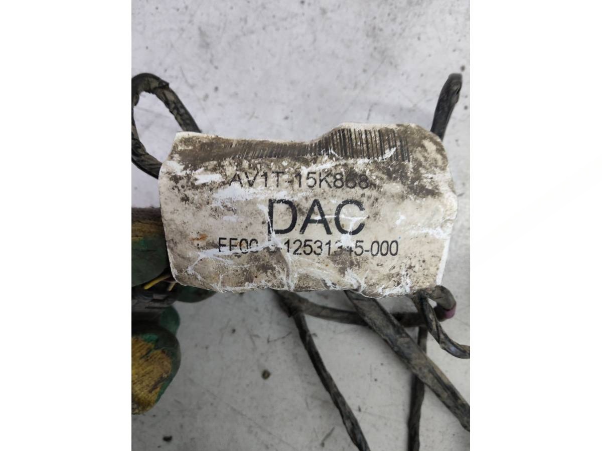 Новое Ford B-Max, 2012 г., OEM AV1T15K868DAC, арт. 388436