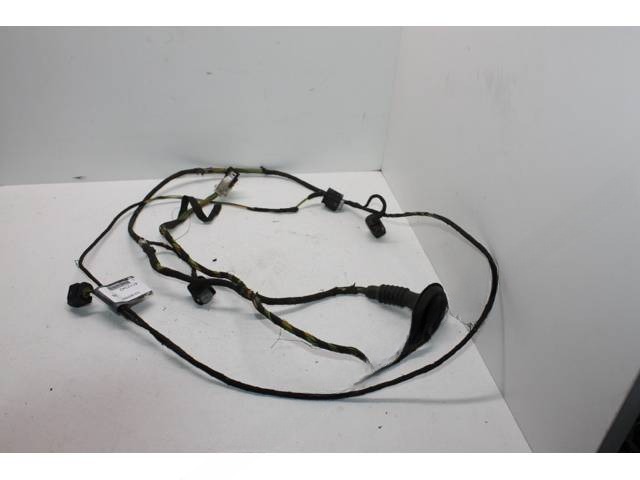 Новое BMW E39, 2003 г., OEM 6920858, арт. 4112342