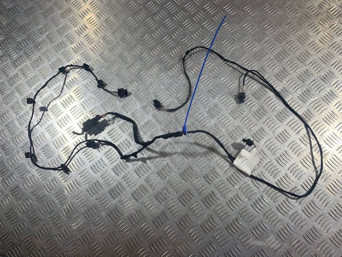 Новое Audi A8, 2012 г., OEM 4H0971104J, арт. 5113805