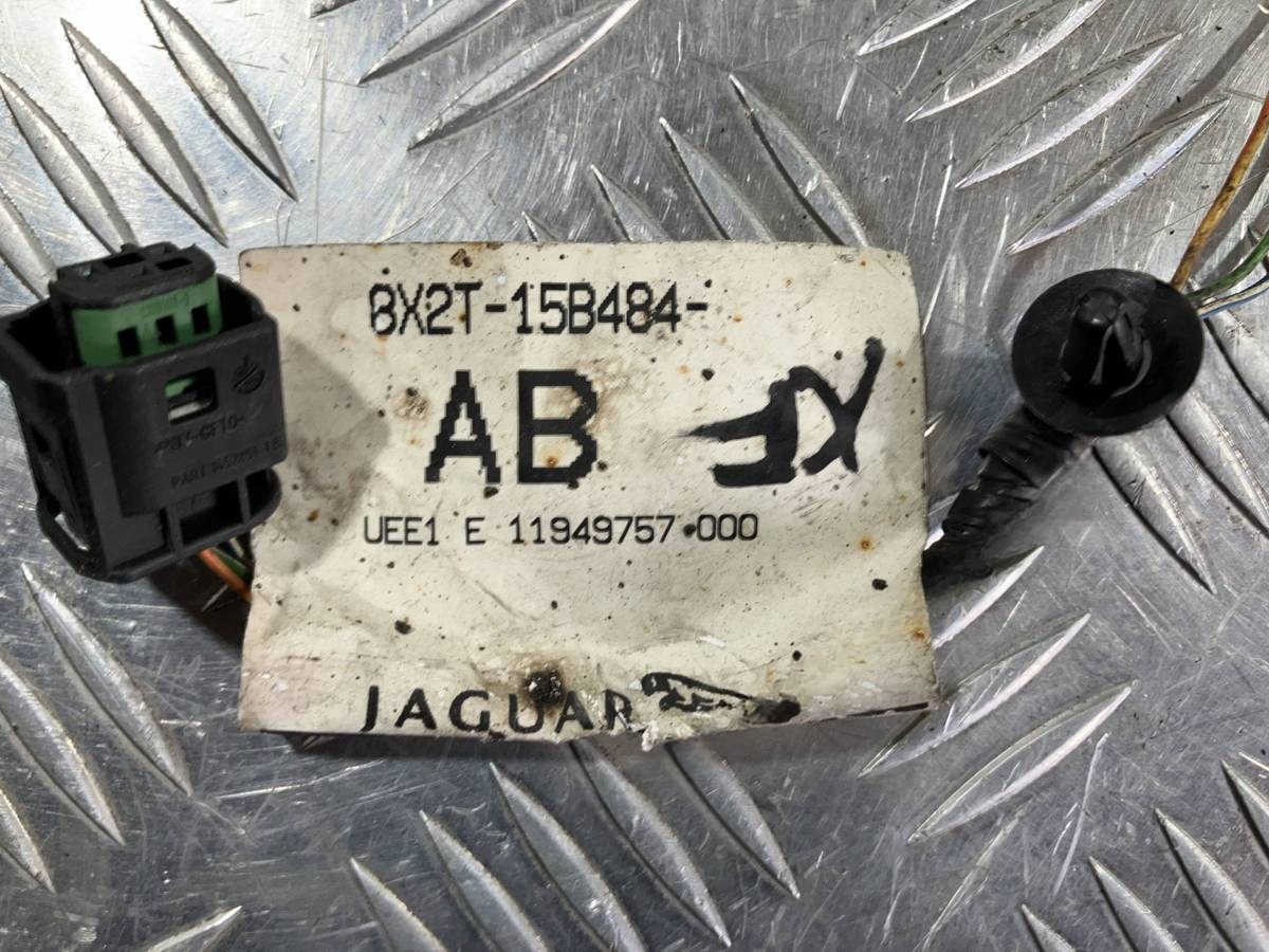 Новое Jaguar XF, 2010 г., OEM 8X2T15B484AB, арт. 51884948, фото 8