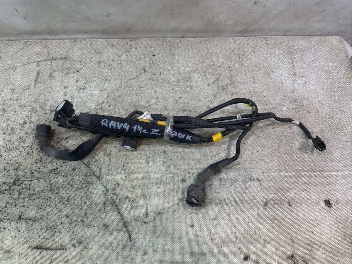 Новое Toyota RAV4, 2014 г., арт. 67521996
