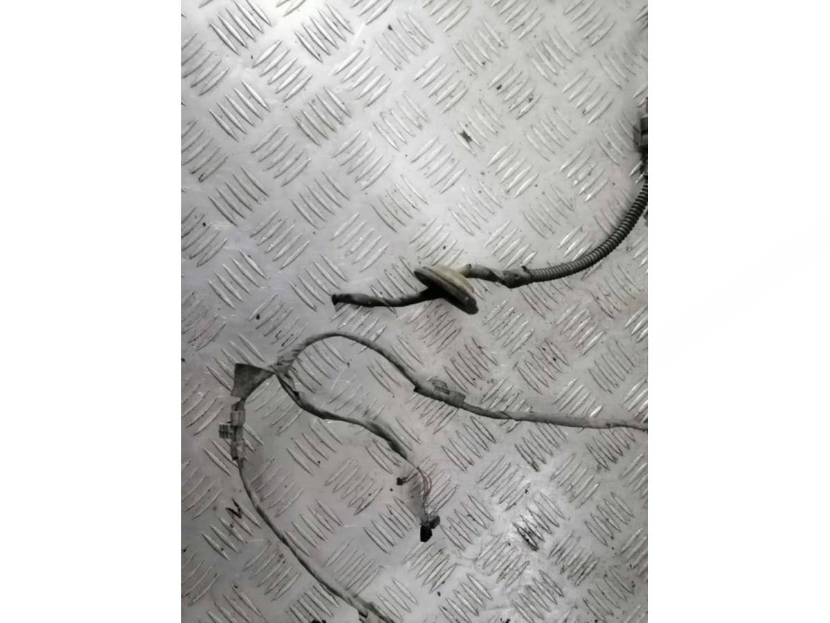 Новое Volkswagen Passat B7, 2012 г., OEM 3AF971104L, арт. 80419892, фото 2