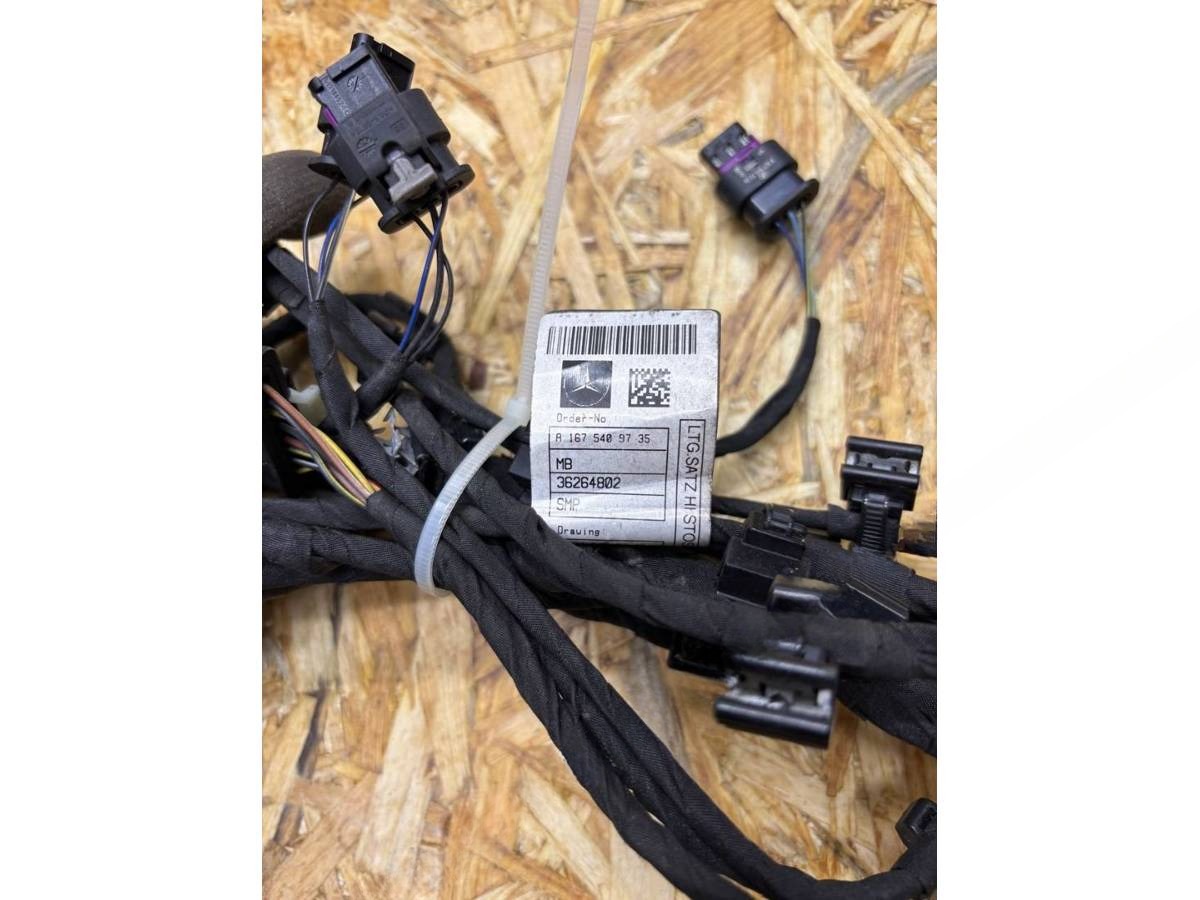Новое Mercedes GLE W167, 2020 г., OEM A1675409735, арт. 92701028, фото 2