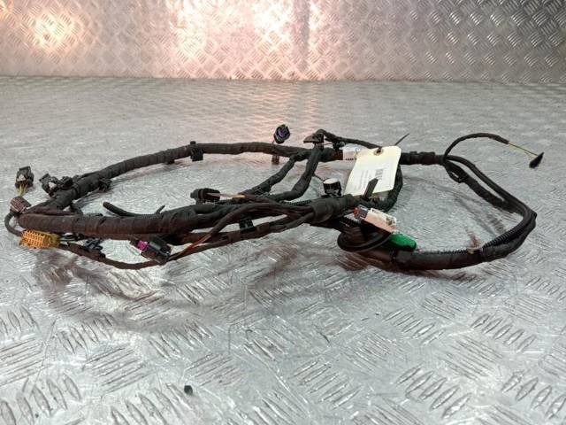 Новое Lamborghini Urus, 2022 г., OEM 4ML971104AL, арт. 93405