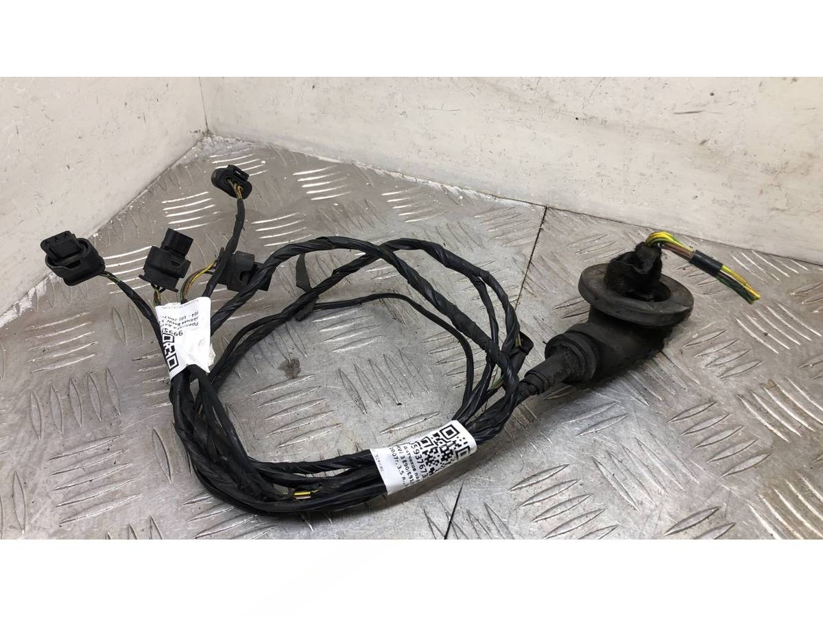 Новое BMW E90/E91/E92/E93, 2007 г., арт. 999593767335