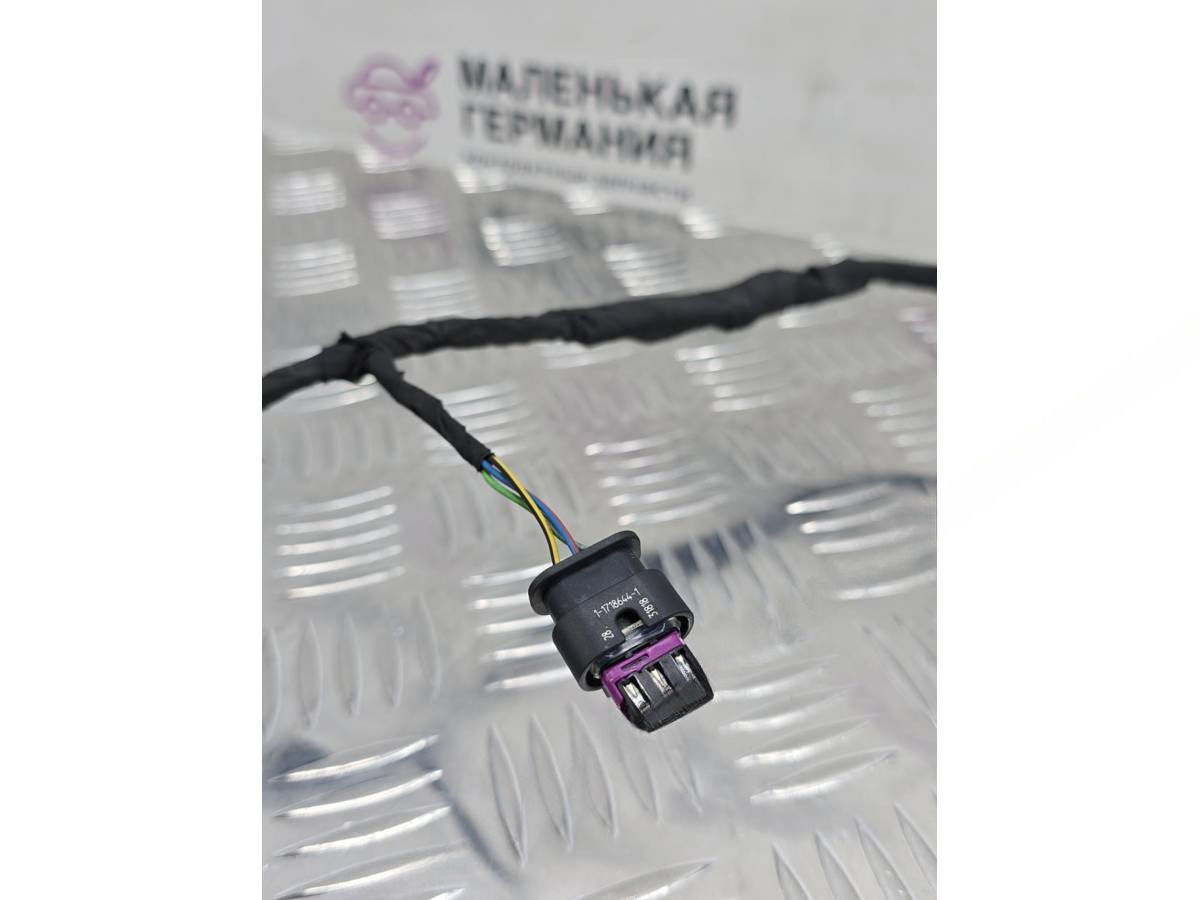 Новое BMW G20/G21, 2020 г., OEM 61128716973, арт. A000-26-10-1, фото 6