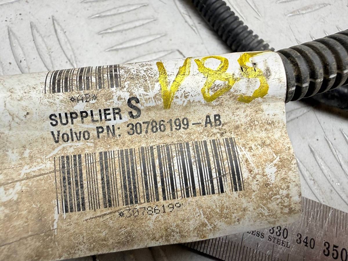 Новое Volvo S40, 2010 г., OEM 30786199AB, арт. A45746_1, фото 5