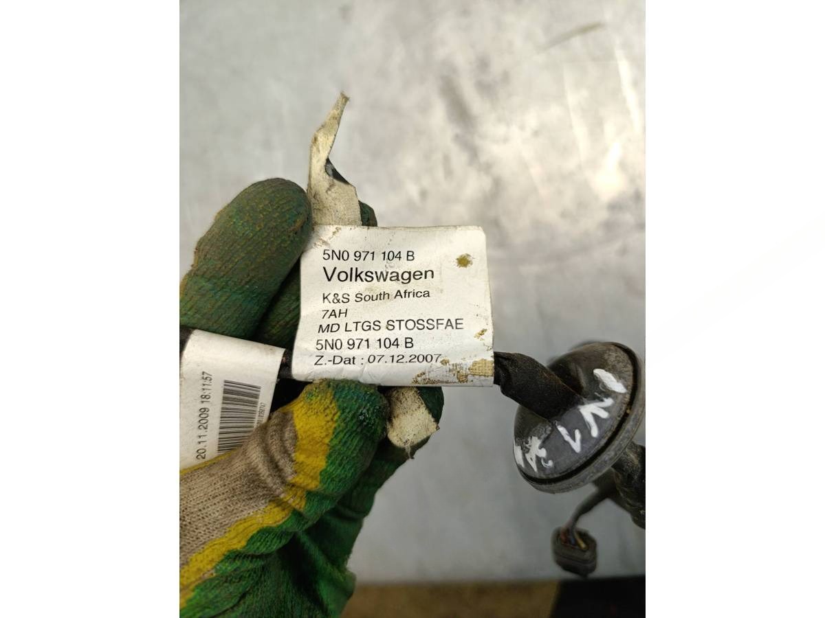 Новое Volkswagen Tiguan, 2010 г., OEM 5N0971104B, арт. ADV1-31, фото 2