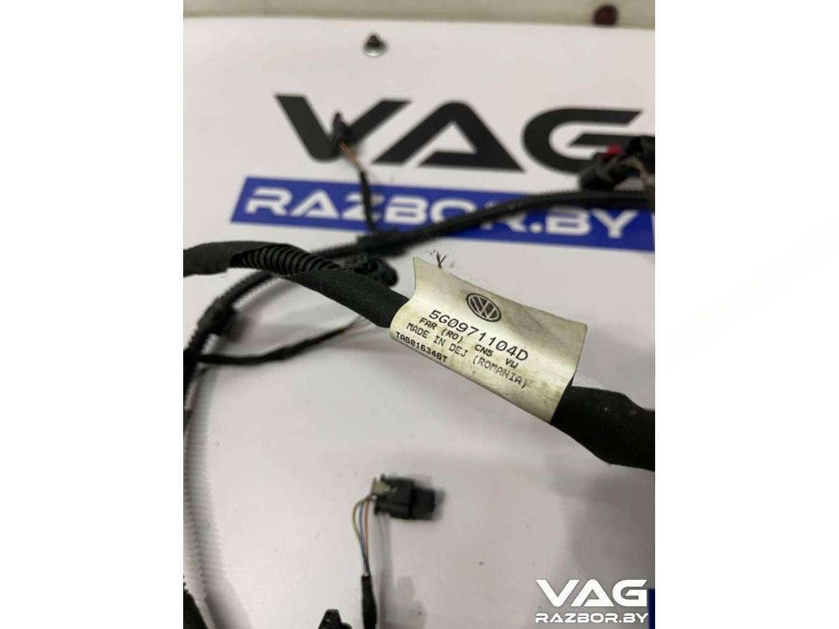 Новое Volkswagen Golf, 2014 г., OEM 5G0971104D, арт. BVR39-167, фото 2