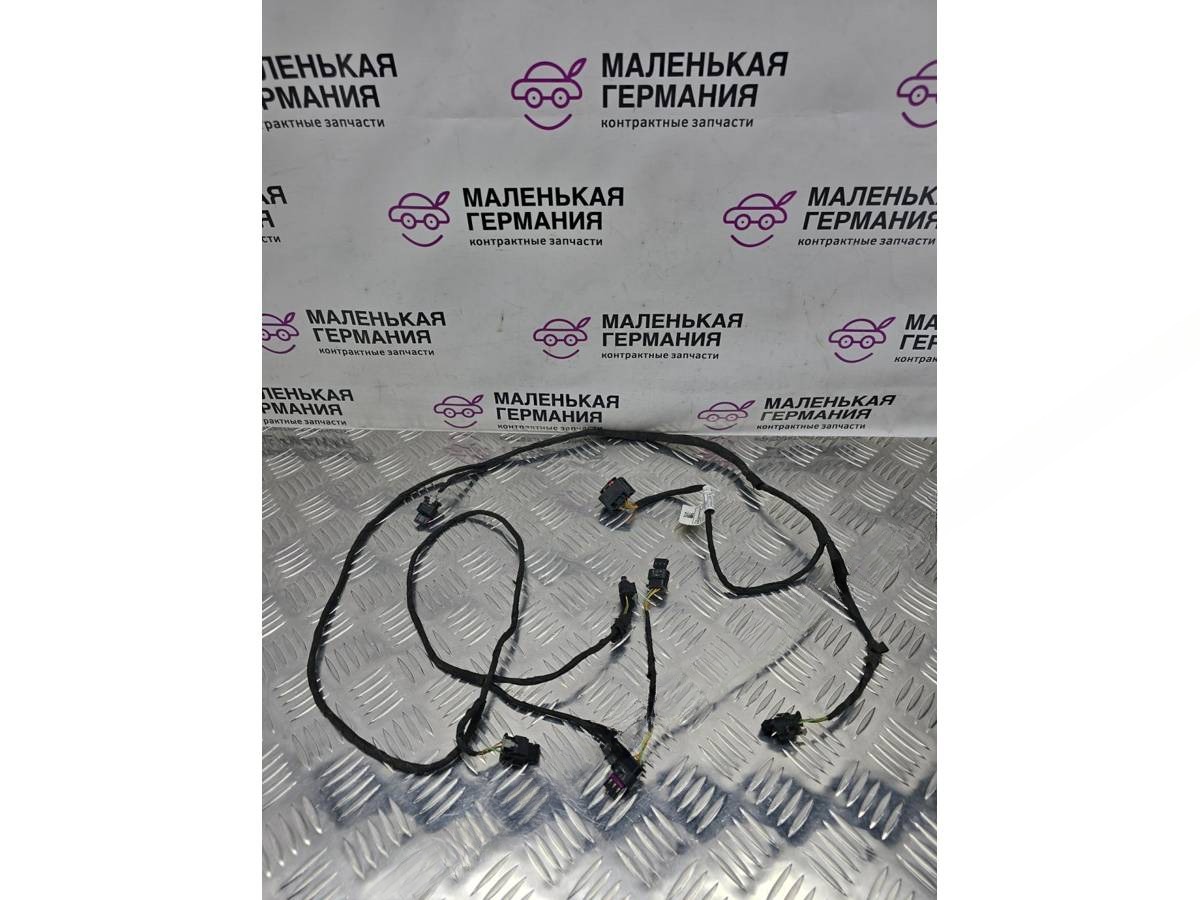 Новое BMW G30/G31, 2017 г., OEM 9364199, арт. G30-1-26-10-1