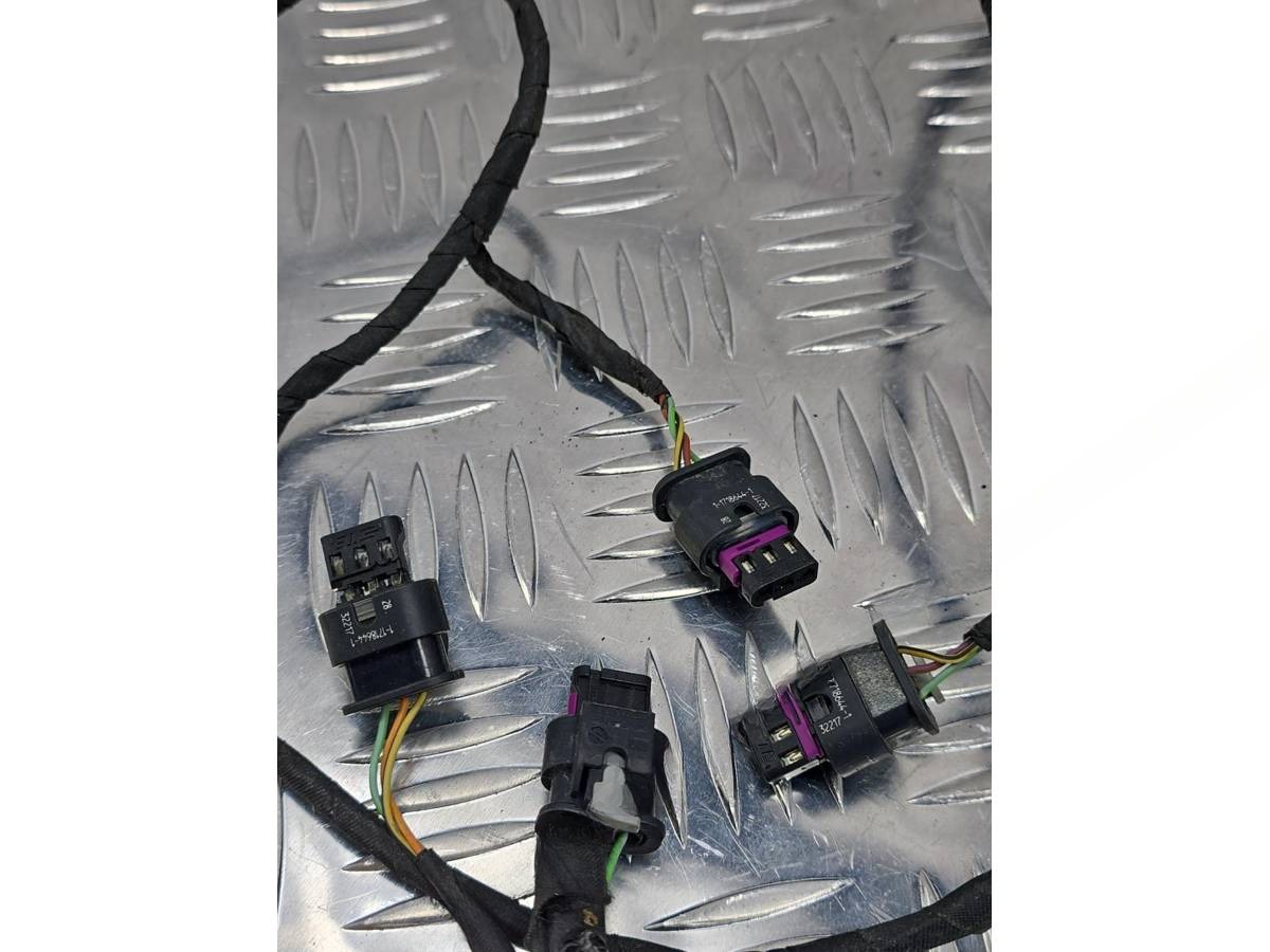 Новое BMW G30/G31, 2017 г., OEM 9364199, арт. G30-1-26-10-1, фото 5