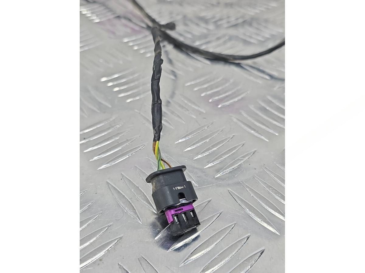 Новое BMW X6 E71/E72, 2009 г., OEM 61129244429, арт. А048-26-10-1, фото 6