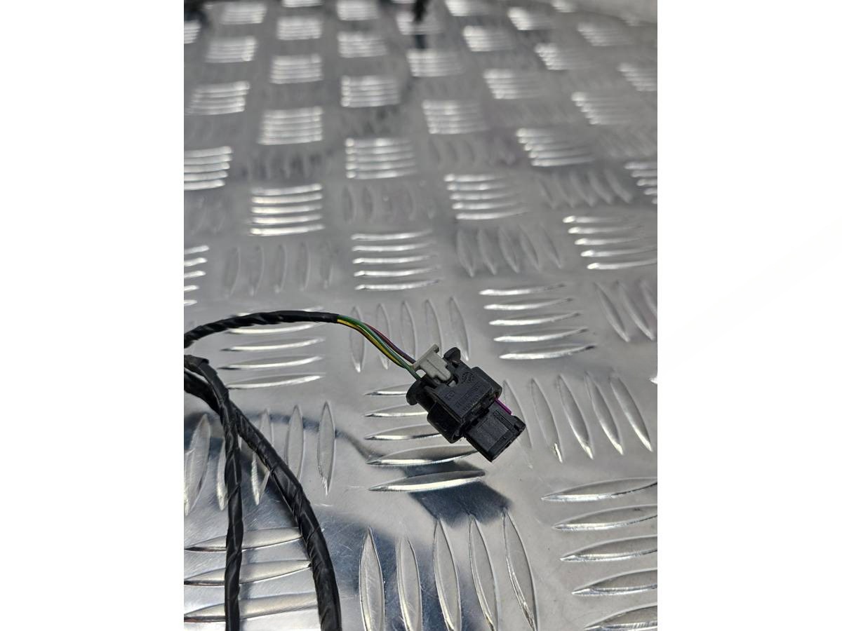 Новое BMW X3 G01, 2019 г., OEM 61128795111, арт. А056-26-10-2, фото 3