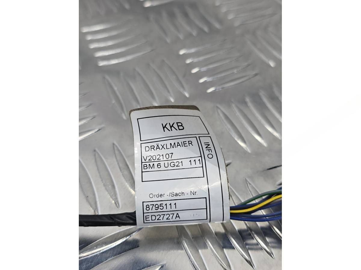 Новое BMW X3 G01, 2019 г., OEM 61128795111, арт. А056-26-10-2, фото 7