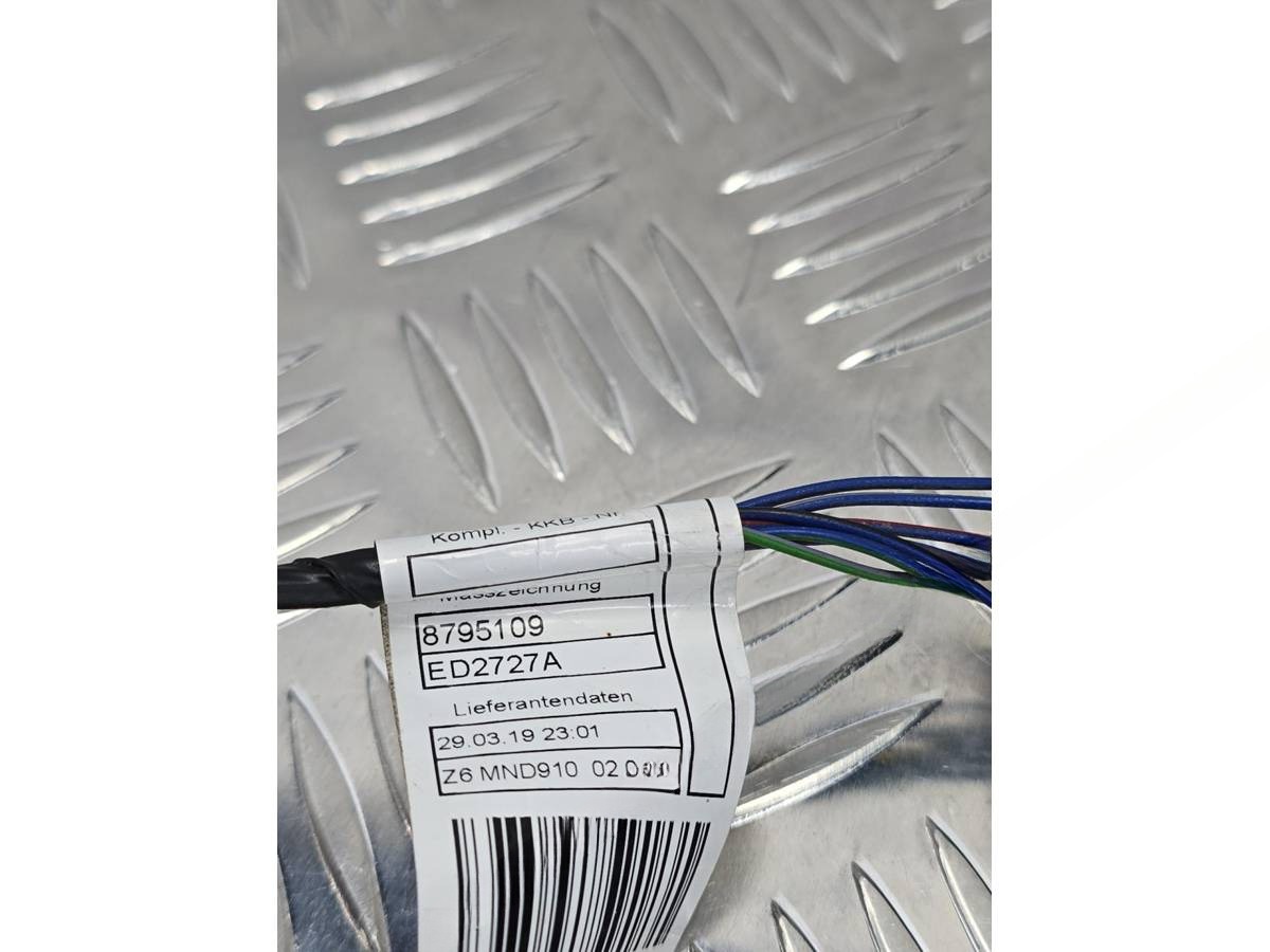 Новое BMW X3 G01, 2019 г., OEM 61128795111, арт. А056-26-10-2, фото 8