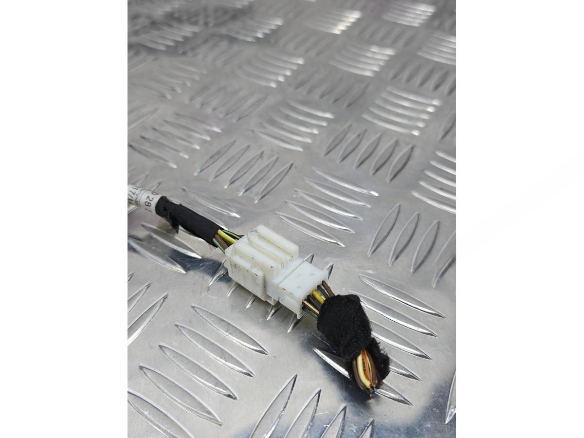 Новое Mercedes C W205, 2014 г., OEM A2054402834, арт. А061-26-10-2, фото 2