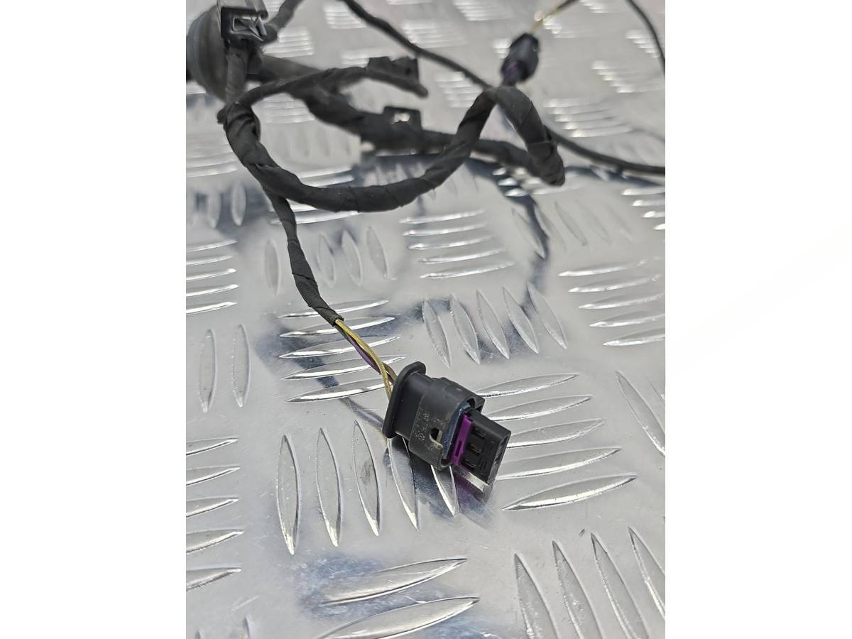 Новое Audi A4, 2017 г., OEM 8W0971104G, арт. А063-26-10-1, фото 4