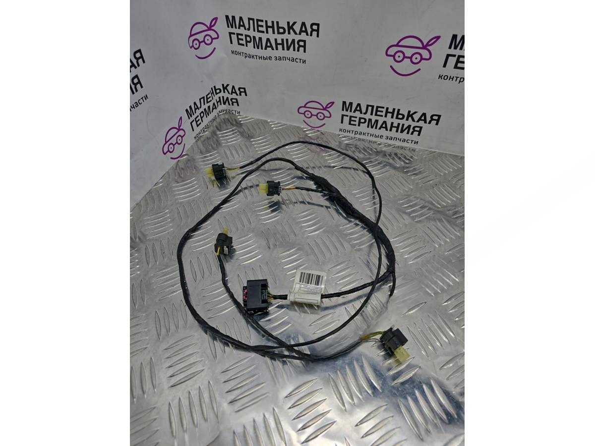 Новое BMW X3 F25, 2013 г., OEM 61129271216, арт. А067-26-10-1
