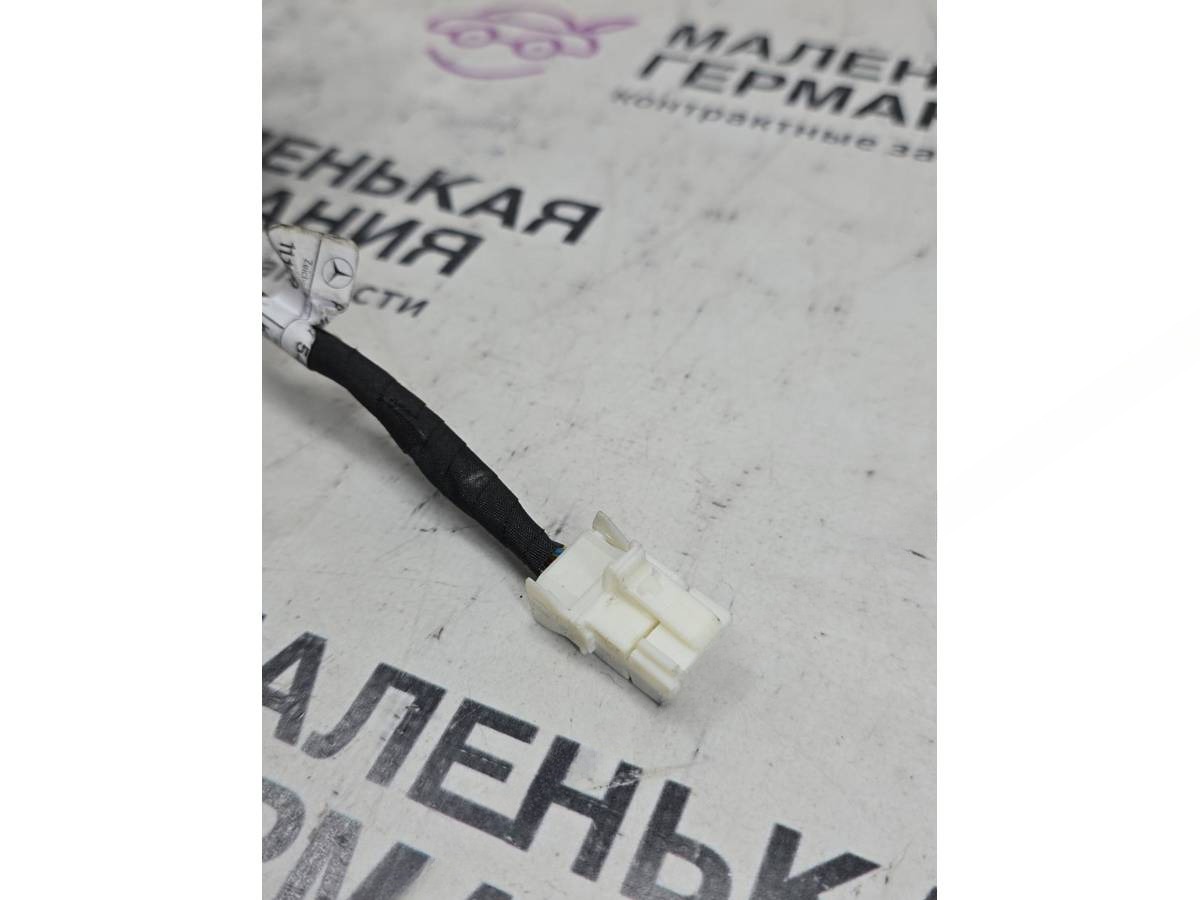 Новое Mercedes C W204, 2012 г., OEM A2075403434, арт. А070-26-10-1, фото 4