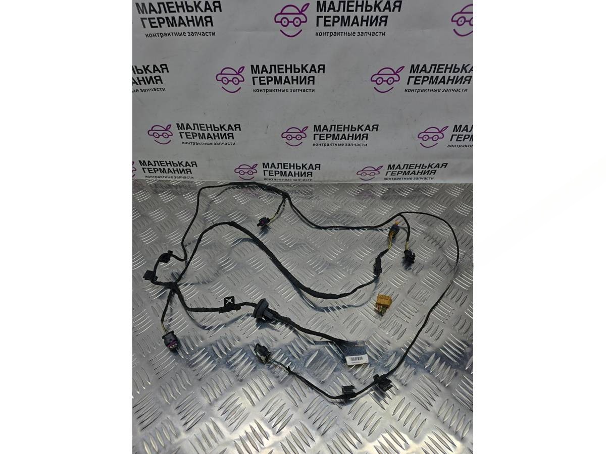 Новое Audi A5, 2018 г., OEM 8W971104G, арт. А075-26-10-1