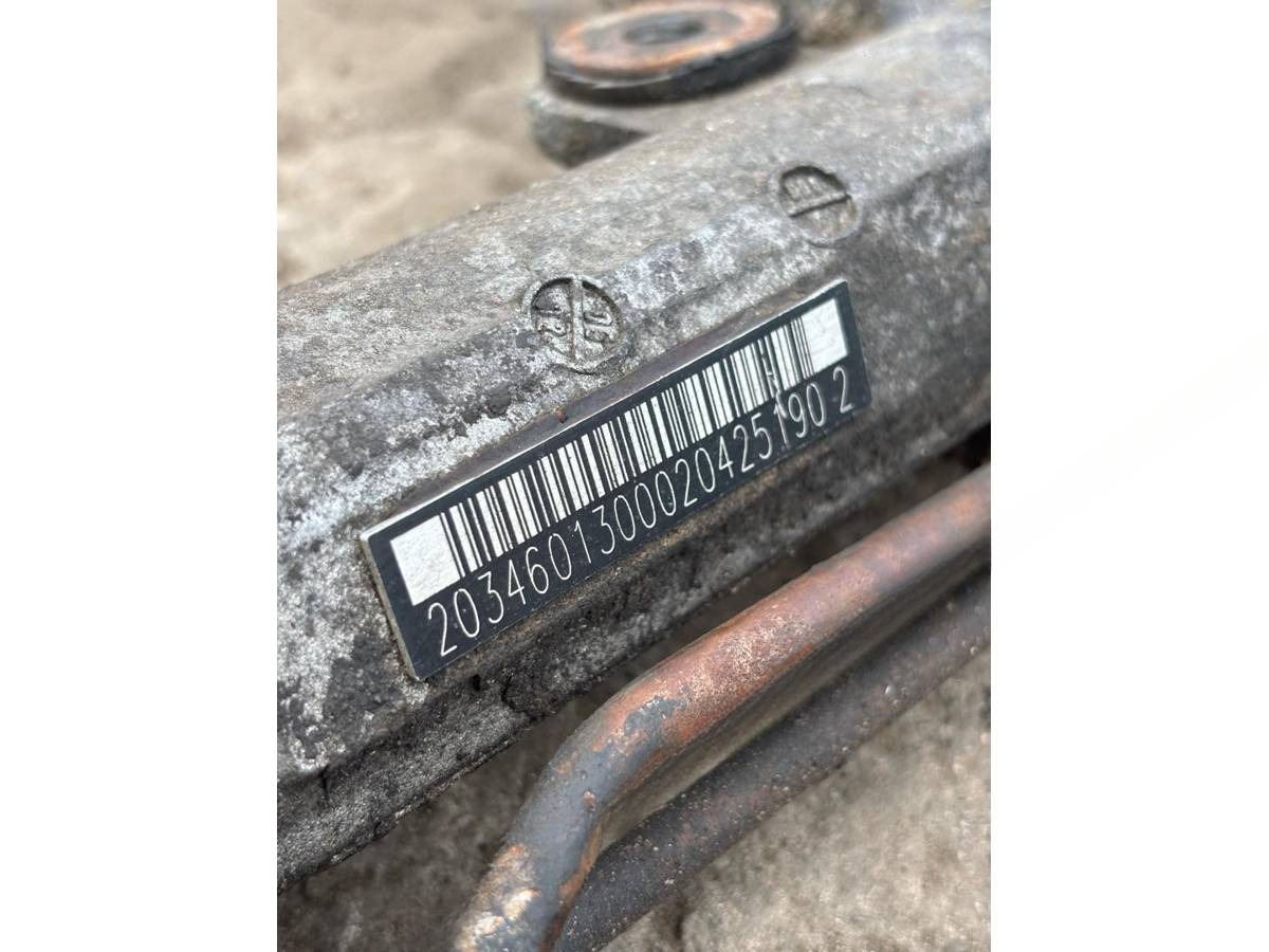 Новое Mercedes C W203, 2002 г., OEM 2034601300, арт. 18271