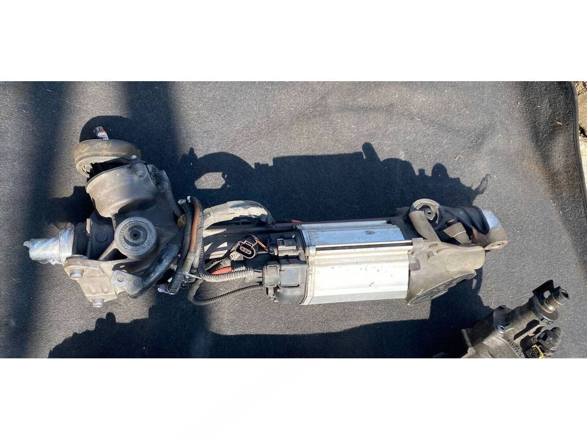 Новое BMW G22/G23, 2010 г., OEM 7447162, арт. 6450, фото 2