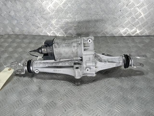 Новое Audi RS Q8, 2022 г., OEM 4M0501055AC, арт. 92522, фото 3