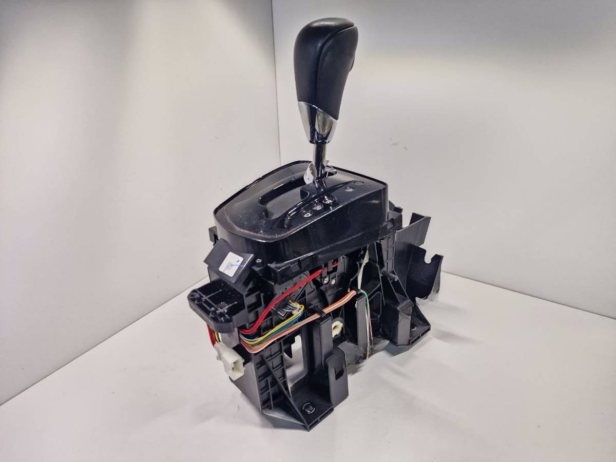 Новое Nissan Qashqai, 2015 г., OEM 15720, арт. 015712, фото 3