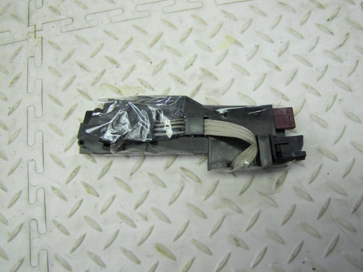 Новое BMW E38, 1998 г., OEM 8259989, арт. 107018022_2, фото 2