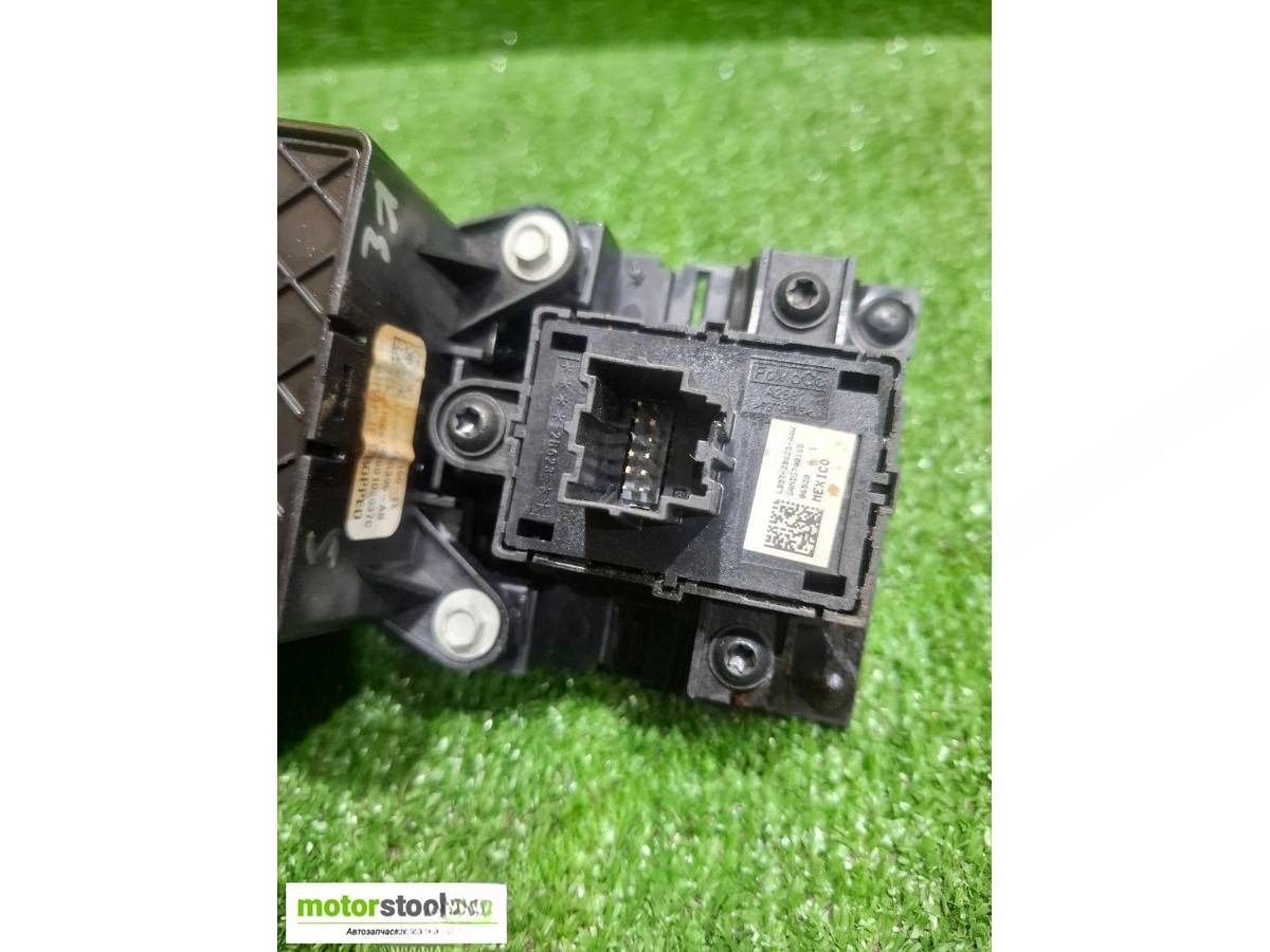 Новое Ford Escape, 2020 г., OEM 2F620704NAE, арт. 107825044, фото 2